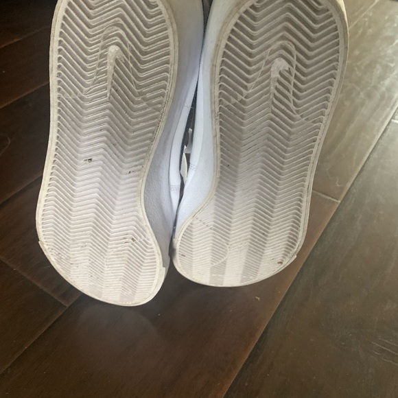 COPY - Nike SB BLZR court mid, worn once - Picture 3 of 5